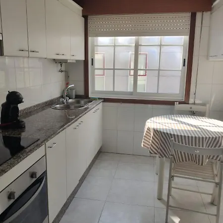 Apartamento Piso Céntrico En Sanxenxo. Silgar A 2 Min Andando *