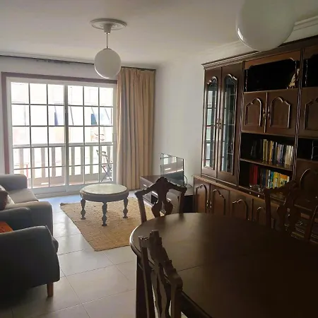 Piso Céntrico En Sanxenxo. Silgar A 2 Min Andando Apartamento