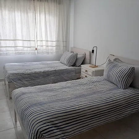 Apartamento Piso Centrico En Sanxenxo. Silgar A 2 Min Andando